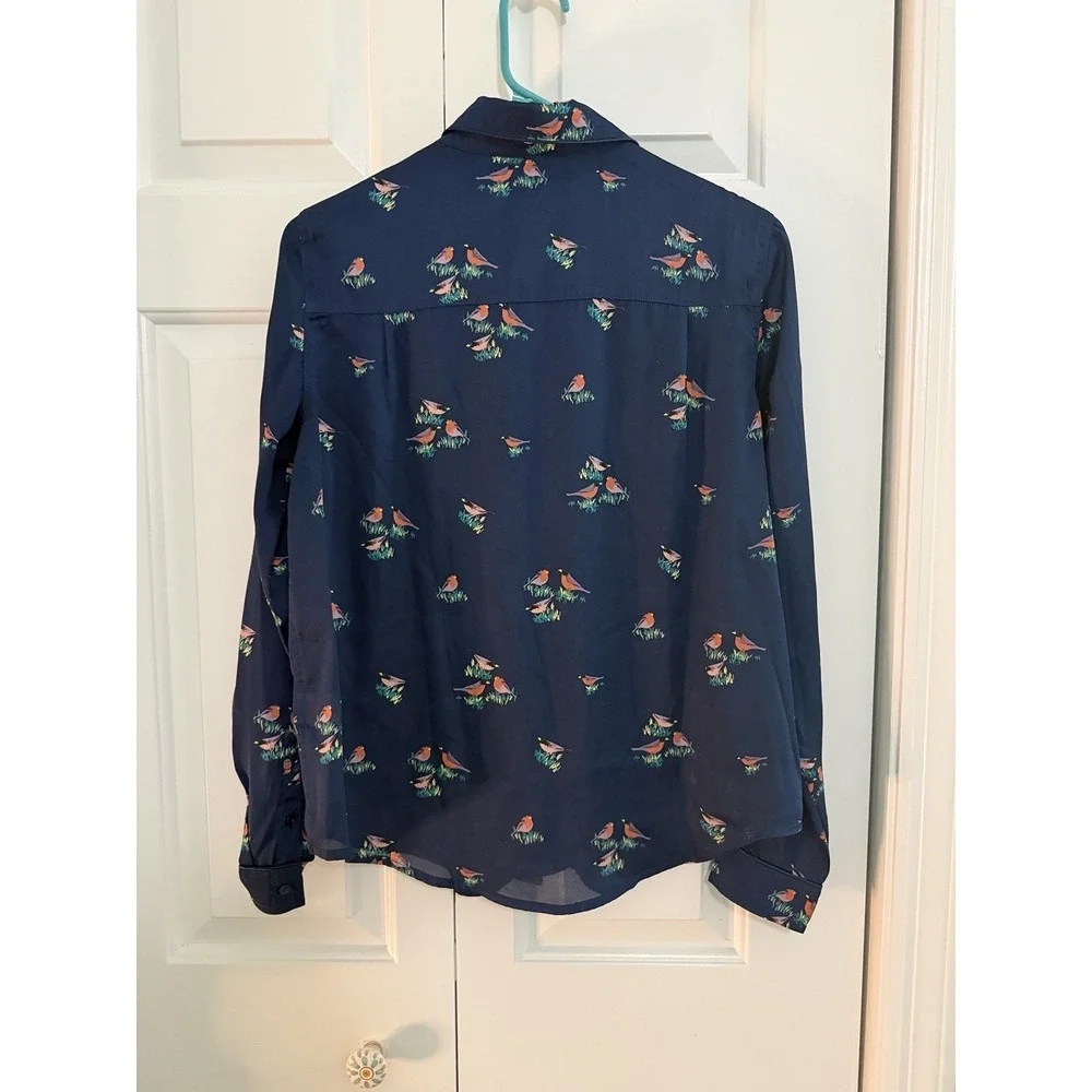 Liz Claiborne Button Front Womens Sz PS Petites Navy Bird Print Long Sleeve Top